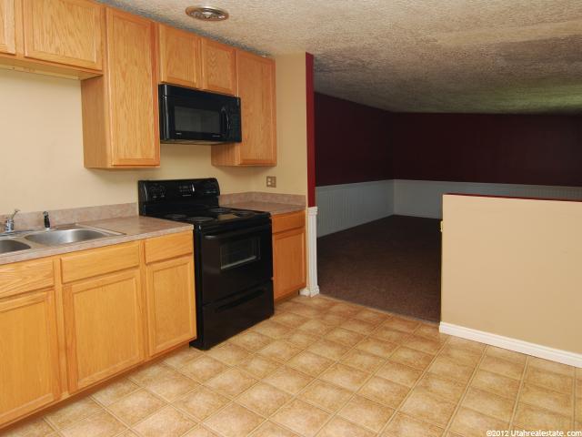 1476 N Marilyn Dr W, Layton, UT 84041 — photo 11