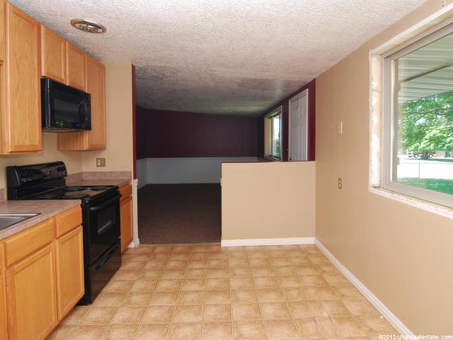 1476 N Marilyn Dr W, Layton, UT 84041 — photo 10