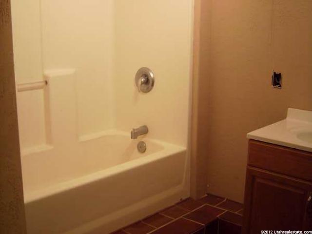 48 E 400 S, Hurricane, UT 84737 — photo 9