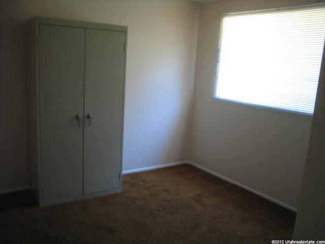 5592 S 3975 W, Roy, UT 84067 — photo 6
