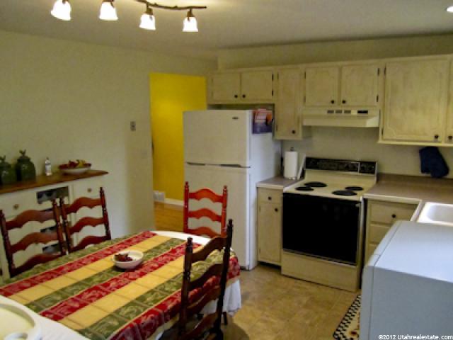 1681 E 8640 S, Sandy, UT 84093 — photo 2