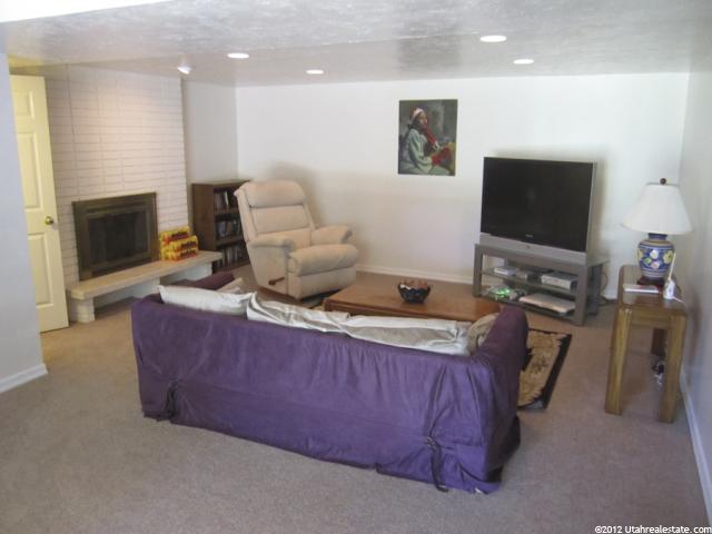 1681 E 8640 S, Sandy, UT 84093 — photo 12