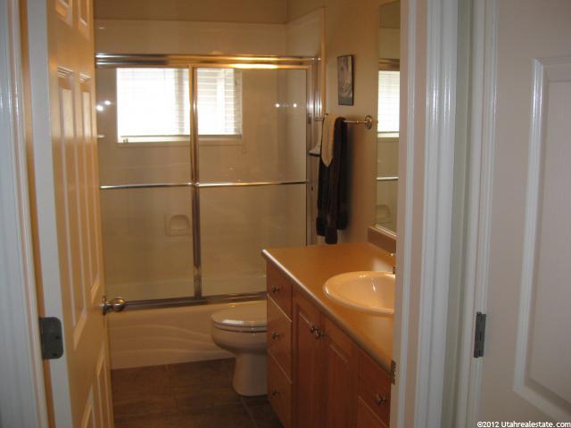 213 E White Spruce Cv S, Sandy, UT 84070 — photo 7