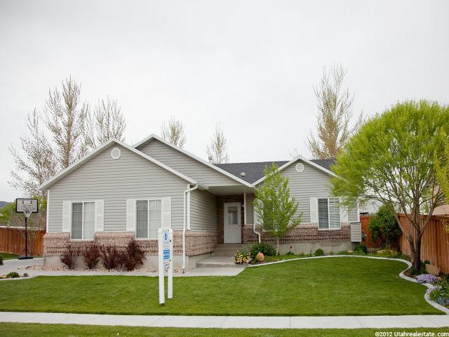 1320 E RAPTOR RD, Eagle Mountain UT 84005