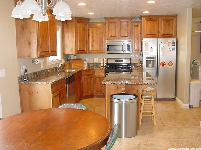 702 E 440 S, Hyrum, UT 84319 — photo 12