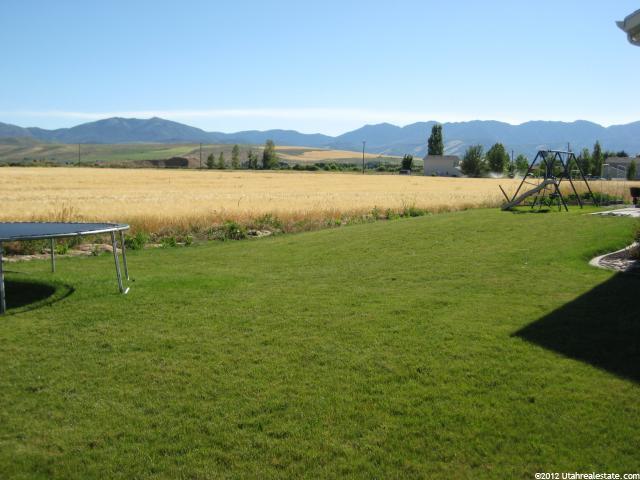 702 E 440 S, Hyrum, UT 84319 — photo 4