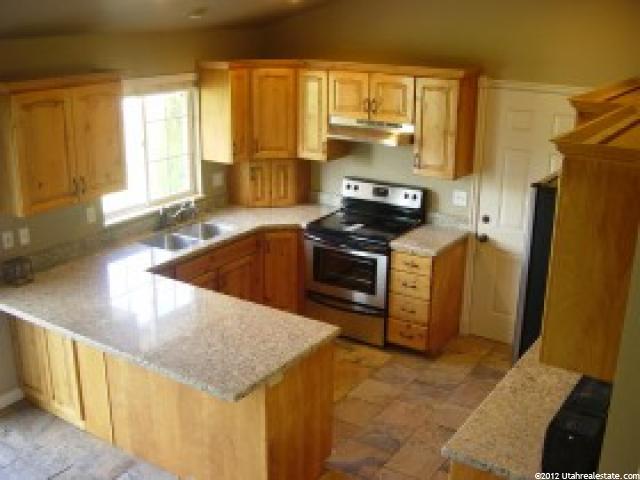 95 S Center St, Midway, UT 84049 — photo 3