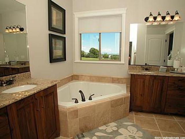 1530 S 25 W, Wellsville, UT 84339 — photo 5