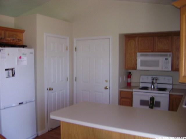 3903 S 2625 W, Roy, UT 84067 — photo 4