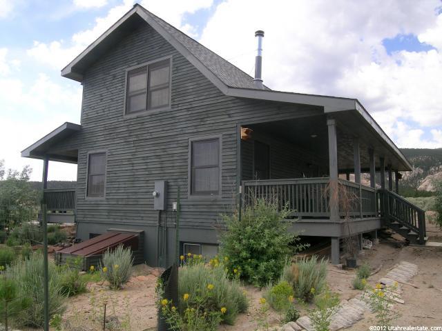 2375 S 3030 E, Teasdale, UT 84773 — photo 4