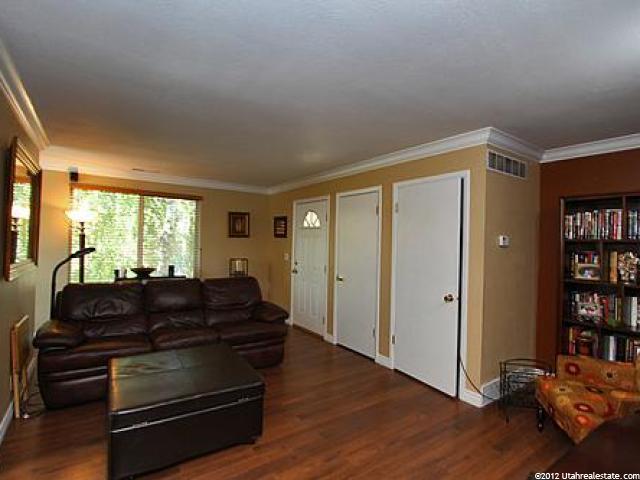 447 E 5600 S #B, Murray, UT 84107 — photo 7