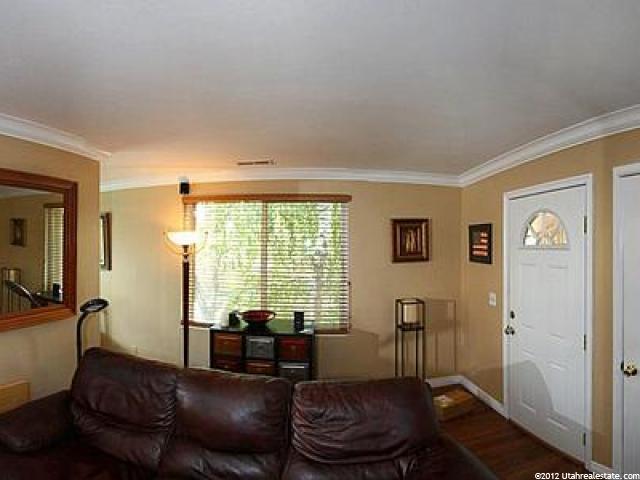 447 E 5600 S #B, Murray, UT 84107 — photo 8