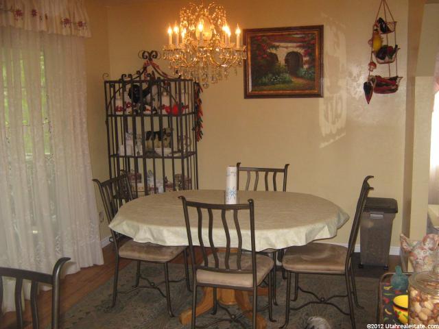 735 N Mountain View Rd W, Centerville, UT 84014 — photo 5