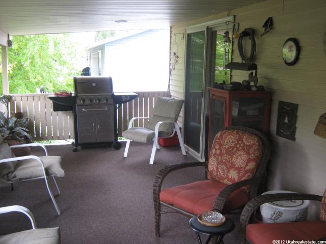 735 N Mountain View Rd W, Centerville, UT 84014 — photo 7