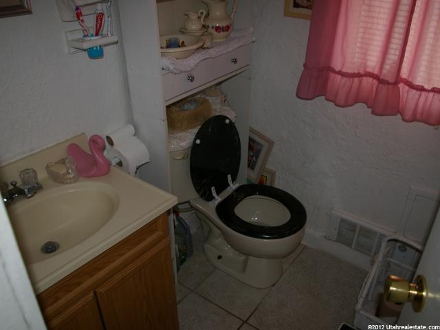 3258 S Pingree Ave, Ogden, UT 84401 — photo 3