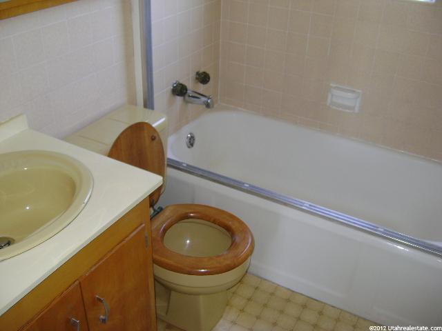 7794 Oak St, Midvale, UT 84047 — photo 5