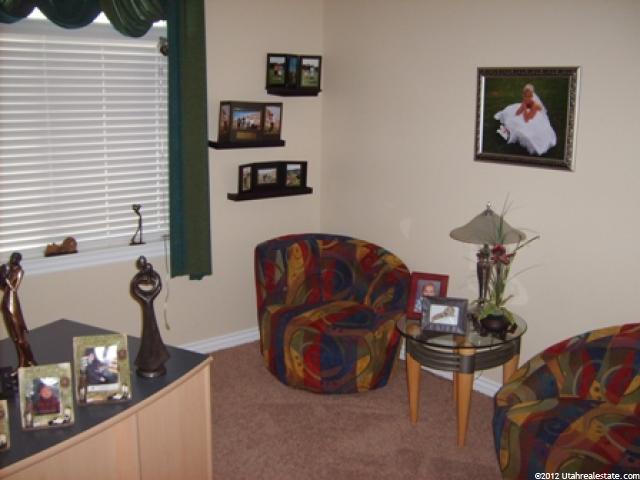 384 N 2250 E, Layton, UT 84040 — photo 6