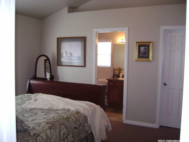 913 E James Cir S, Clearfield, UT 84015 — photo 11