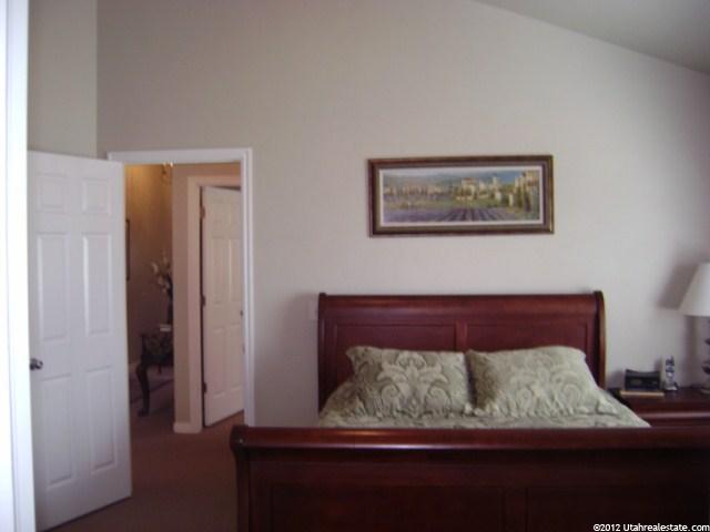 913 E James Cir S, Clearfield, UT 84015 — photo 10