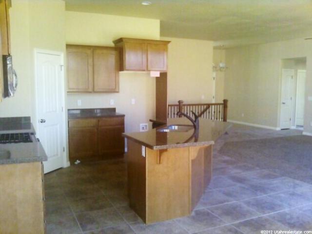 630 W 4125 N, Pleasant View, UT 84414 — photo 4