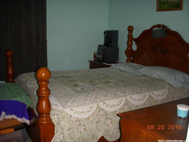 509 S 200 E, Nephi, UT 84648 — photo 7
