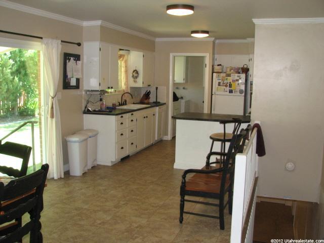 961 E 320 N, Logan, UT 84321 — photo 3