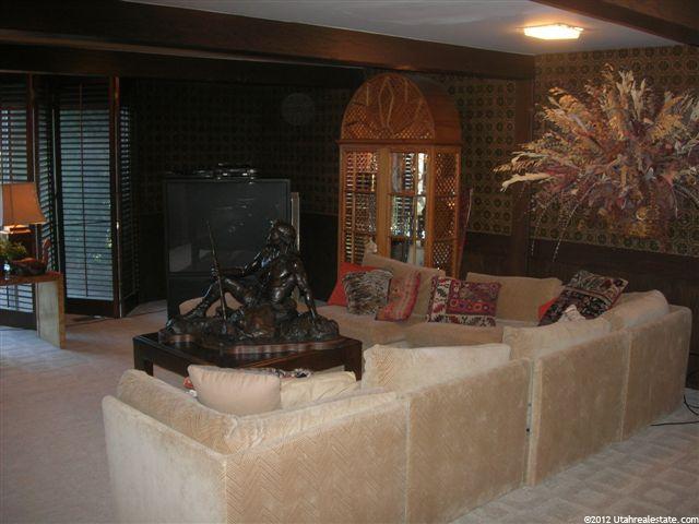 1398 E Millbrook Way S, Bountiful, UT 84010 — photo 2