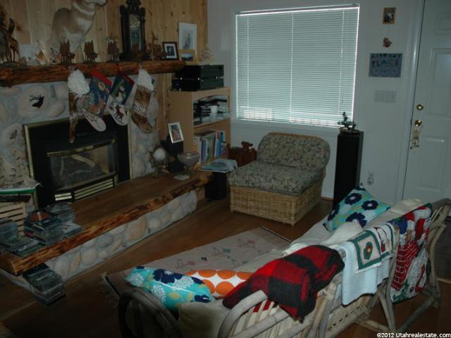 354 S 7400 E, Huntsville, UT 84317 — photo 7