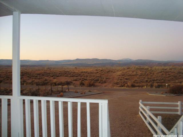 9048 E 6000 N, Lapoint, UT 84039 — photo 2
