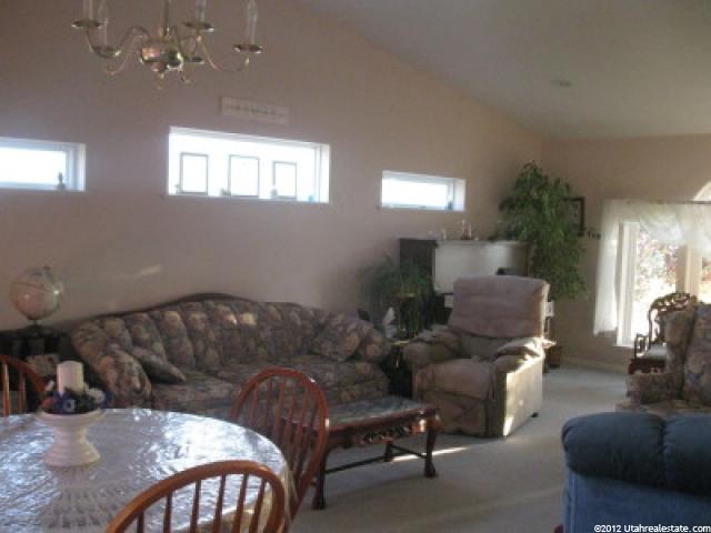 28 N 400 E, Richmond, UT 84333 — photo 4