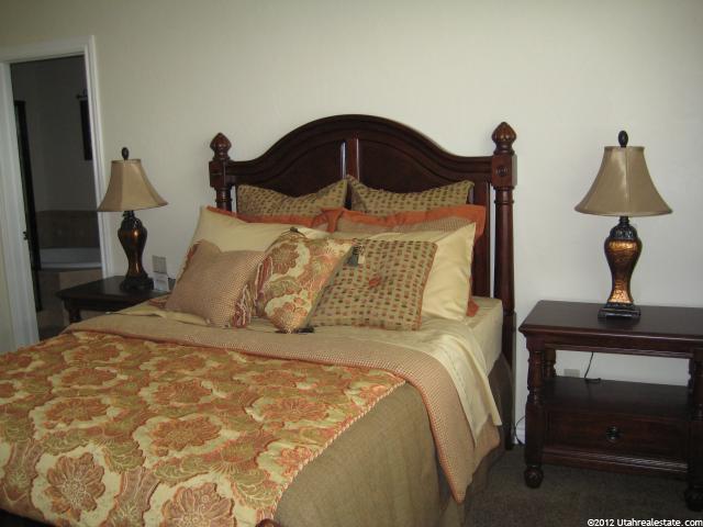 7208 S Viansa Ct, Midvale, UT 84047 — photo 9