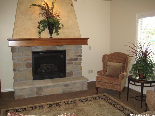 7208 S Viansa Ct, Midvale, UT 84047 — photo 10