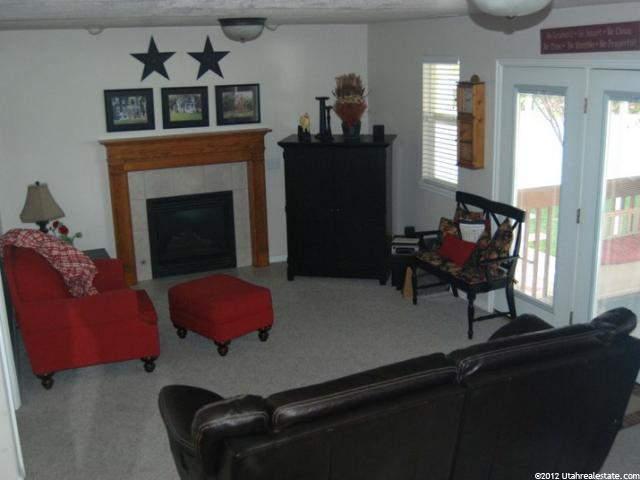 76 E 700 S, Kaysville, UT 84037 — photo 5