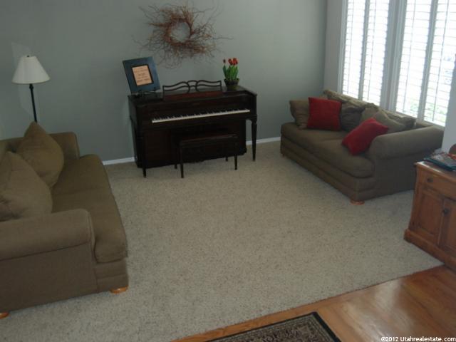 76 E 700 S, Kaysville, UT 84037 — photo 6