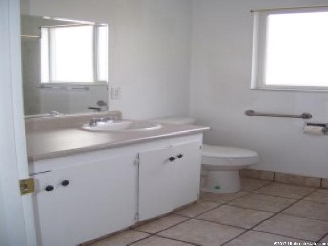 825 E 42nd St S, South Ogden, UT 84403 — photo 2