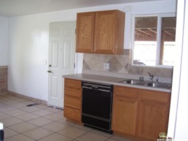 825 E 42nd St S, South Ogden, UT 84403 — photo 6