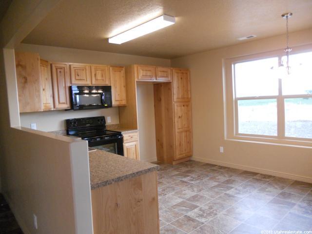 672 S 850 W, Springville, UT 84663 — photo 6