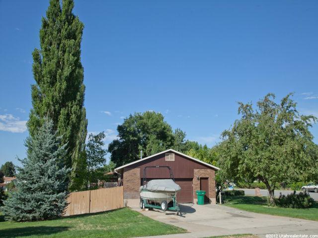 3568 N 2650 E, Layton, UT 84040 — photo 4