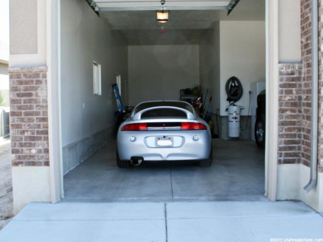5833 W 5200 S, Hooper, UT 84315 — photo 2