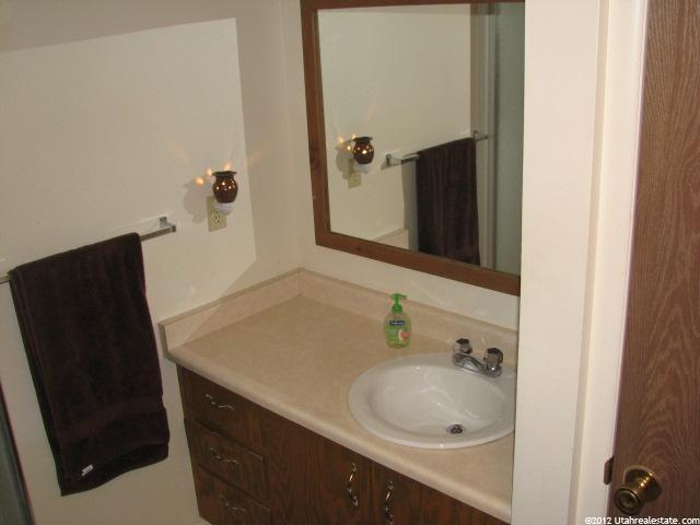 225 S 100 E, Richmond, UT 84333 — photo 8
