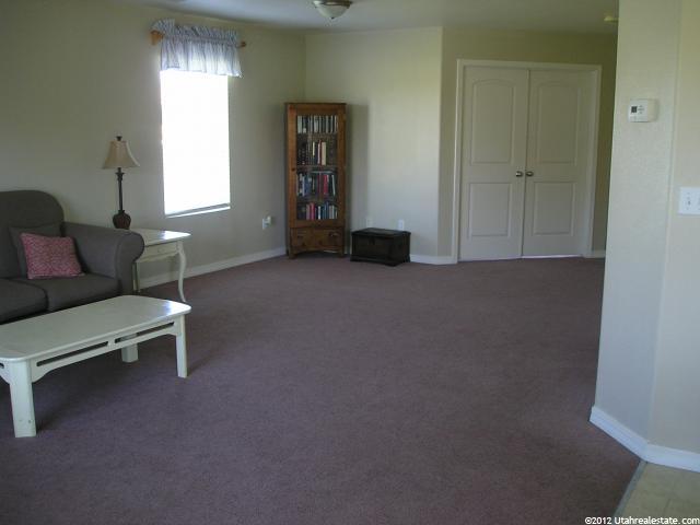 434 S Windcrest Way, Kaysville, UT 84037 — photo 3
