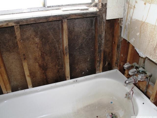 9039 S 300 E, Sandy, UT 84070 — photo 2