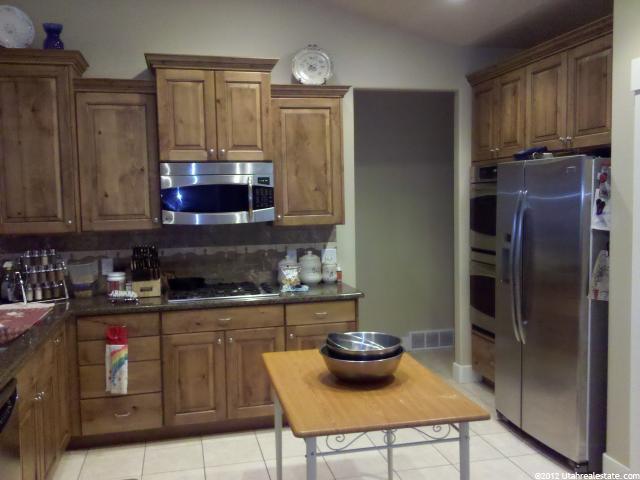 1079 W 3050 N, Pleasant View, UT 84414 — photo 4