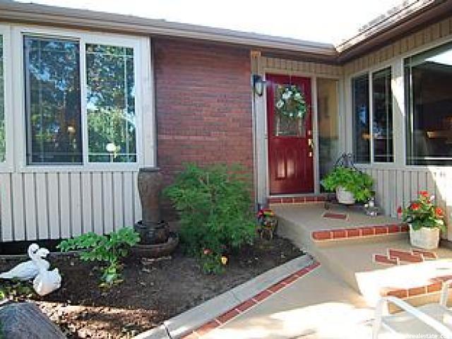 2501 E 1950 N, Layton, UT 84040 — photo 2
