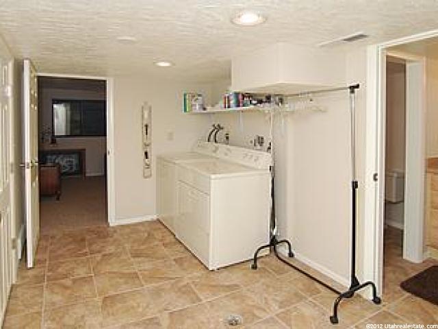2501 E 1950 N, Layton, UT 84040 — photo 12