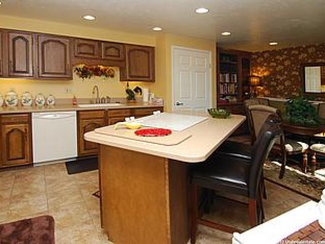 2501 E 1950 N, Layton, UT 84040 — photo 4