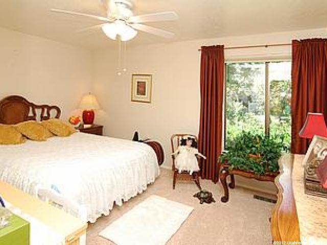 2501 E 1950 N, Layton, UT 84040 — photo 9