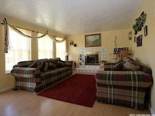 463 E 10450 S, Sandy, UT 84070 — photo 2