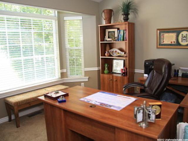 1543 N Easthills Cir E, Bountiful, UT 84010 — photo 9