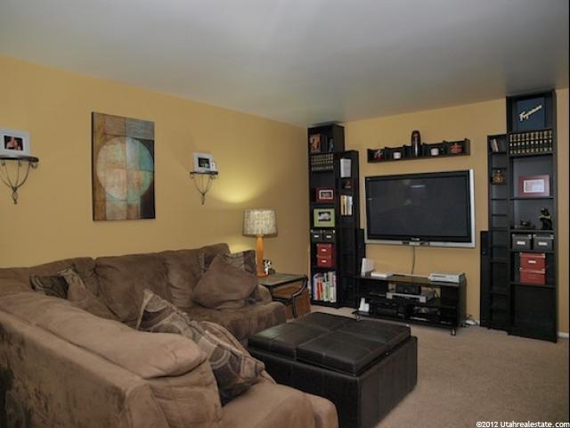 611 E Taylor Ln S #E, Murray, UT 84107 — photo 2